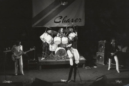 Chaser at Headliners